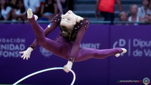 aa q karika polina ukr ph simone ferraro sfa09136 copia